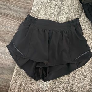 Hotty Hot Low-Rise Lined Short 2.5"